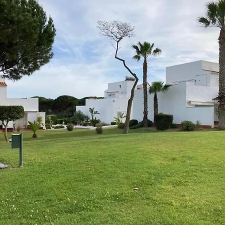 Сasa de vacaciones Bamboo & Golf House